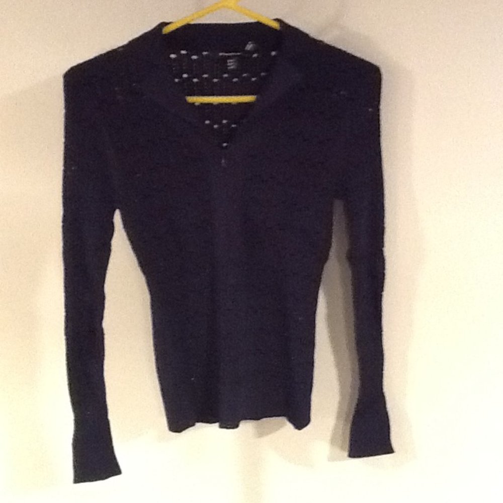 " SPORTY POINTELLE COLLARED KNITTED TOP "  from  KAREN MILLEN